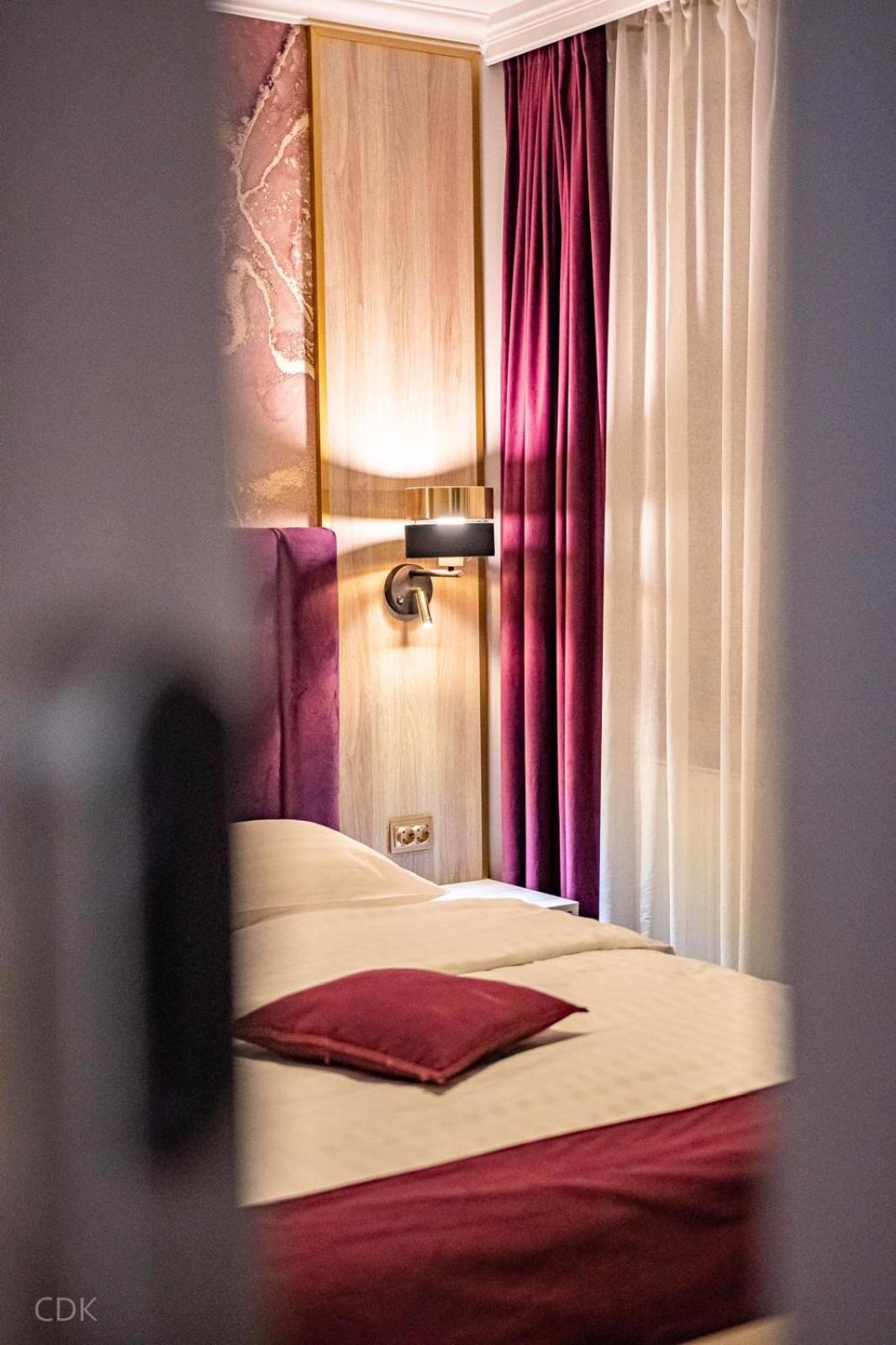 Hotel Casa David Craiova Extérieur photo